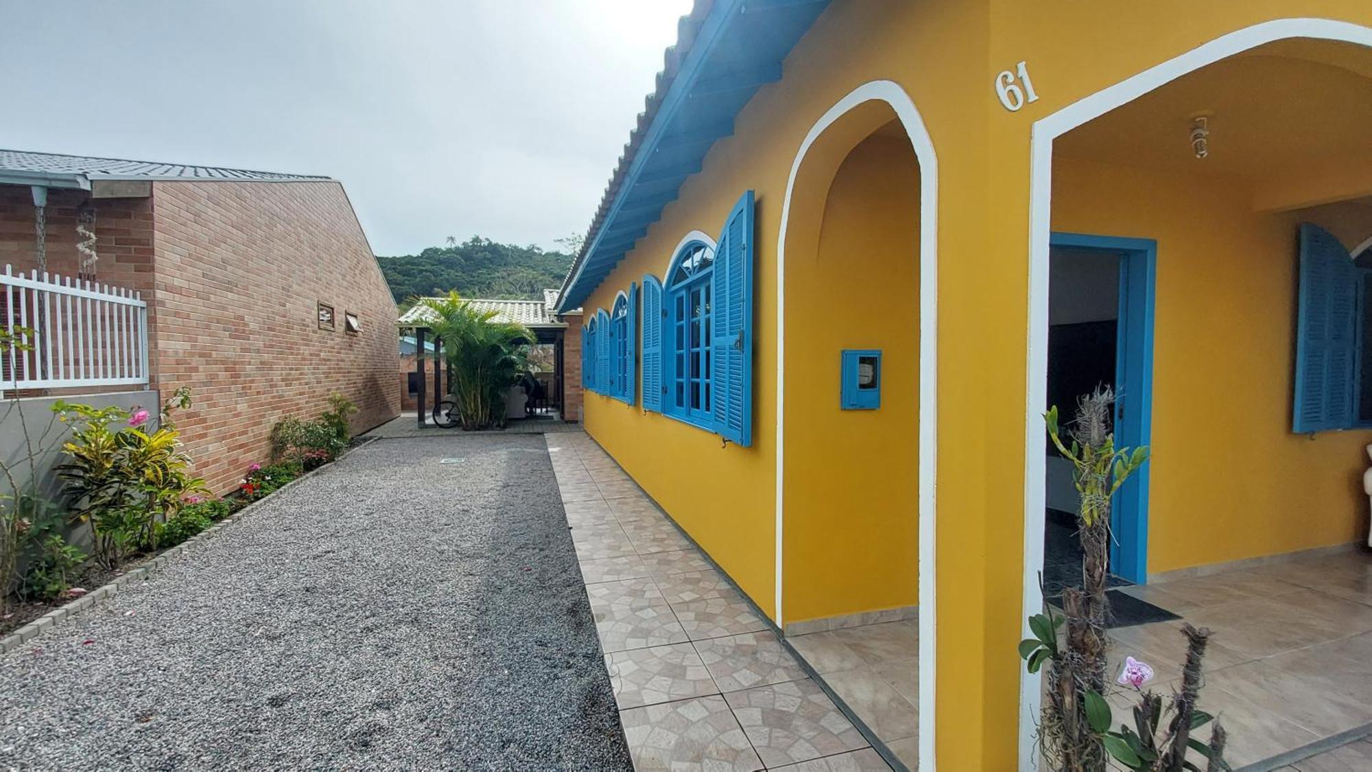 Casa 300M Da Praia Com Lindo Jardim! Florianopolis Exterior photo