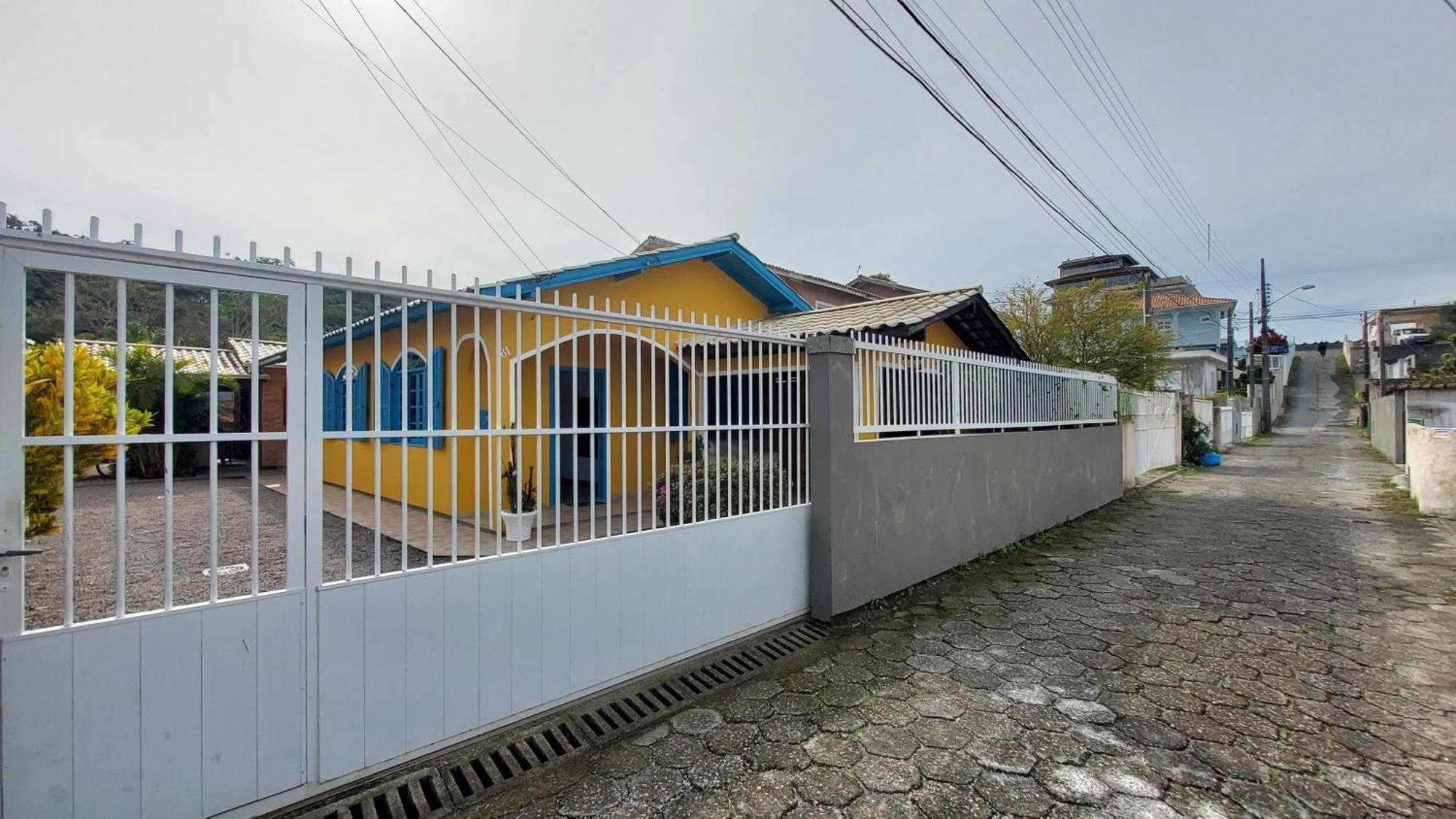 Casa 300M Da Praia Com Lindo Jardim! Florianopolis Exterior photo